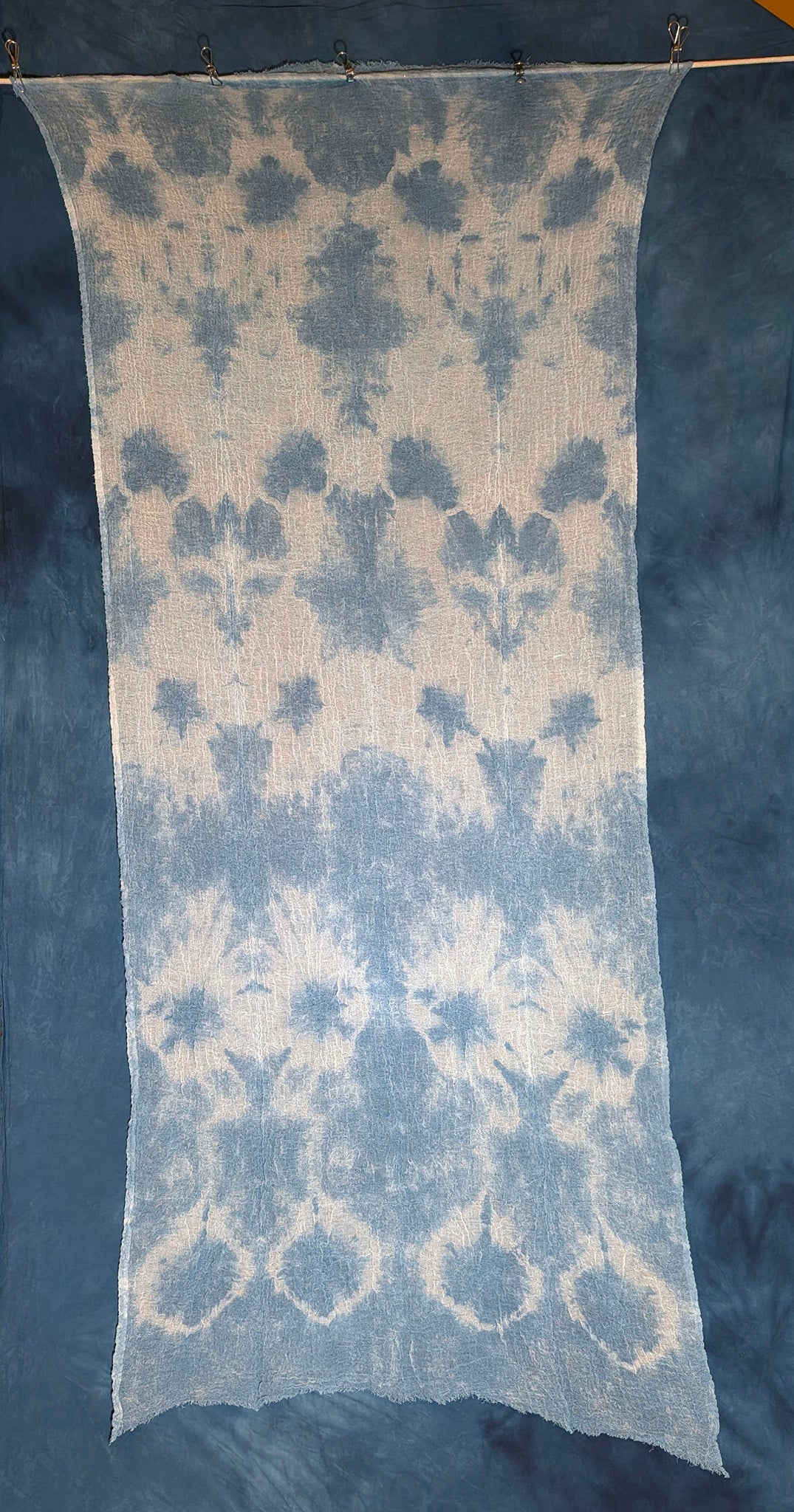 Loose Weave Scarf - Indigo-Dyed Cotton - Faces