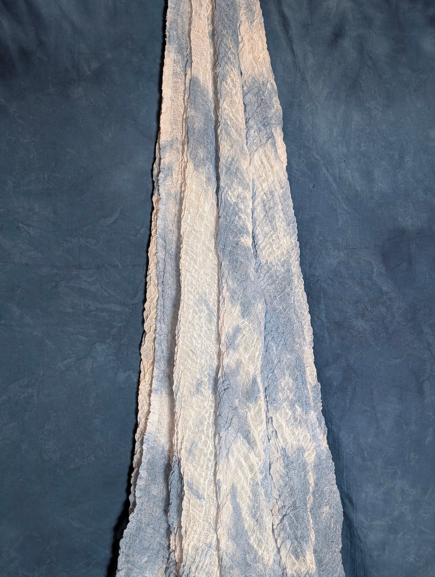 Loose Weave Scarf - Indigo-Dyed Cotton - Faces